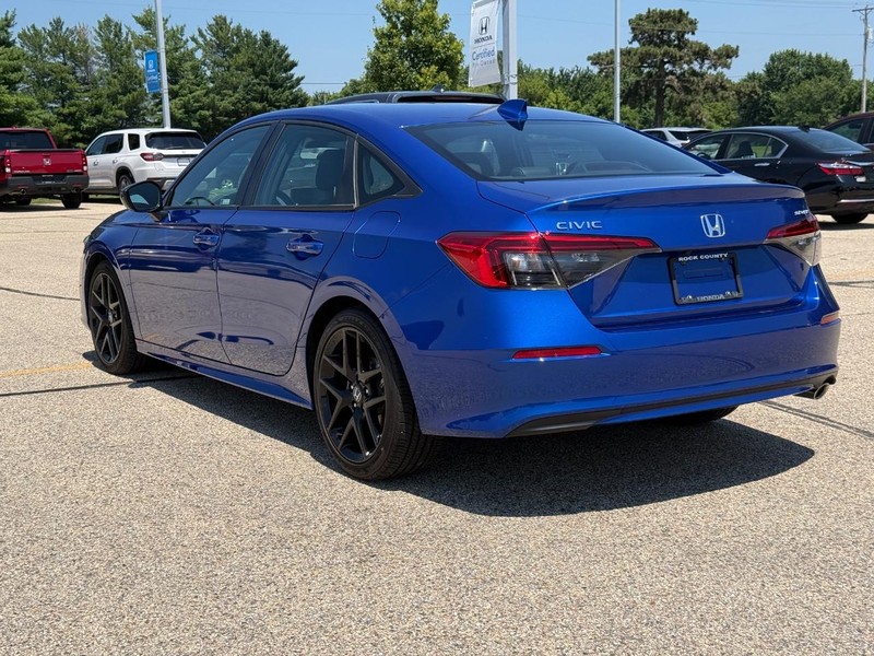 Honda Civic Sedan Vehicle Full-screen Gallery Image 05