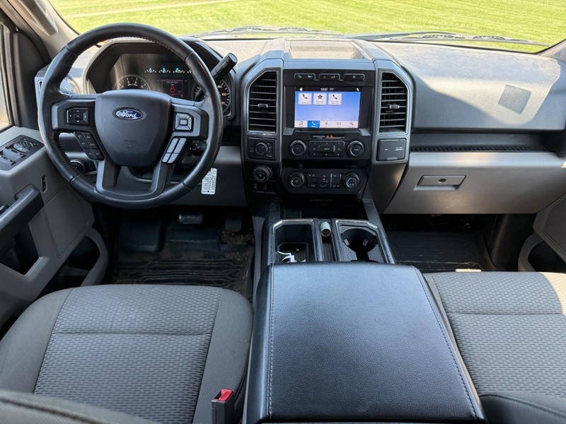 Ford F-150 Vehicle Image 10