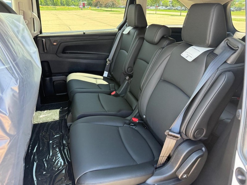 Honda Odyssey Vehicle Image 9