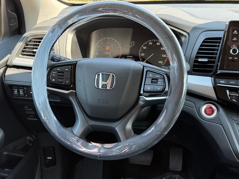 Honda Odyssey Vehicle Image 14