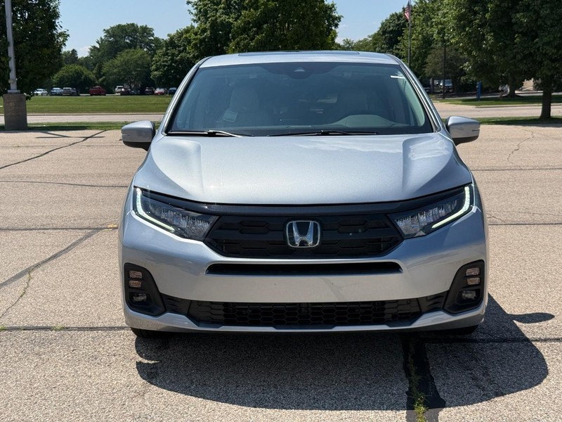Honda Odyssey Vehicle Image 8