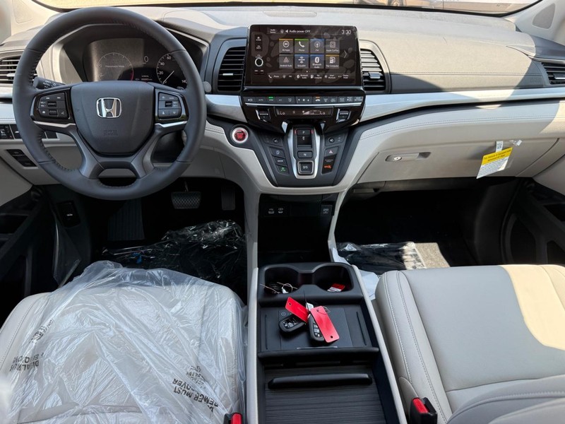 Honda Odyssey Vehicle Image 11