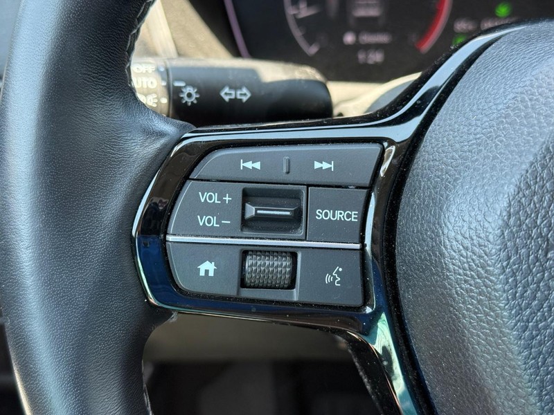 Honda Civic Sedan Vehicle Image 15