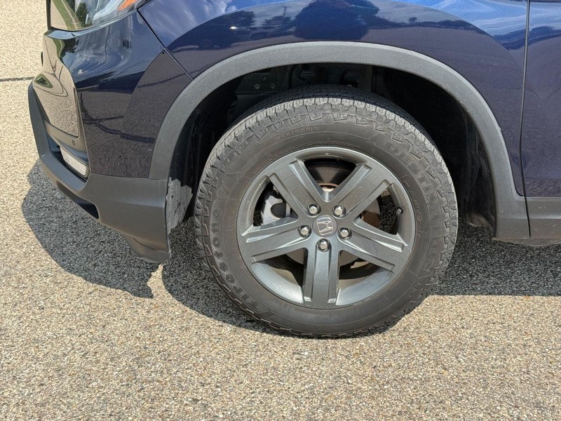 Honda Ridgeline Vehicle Image 5