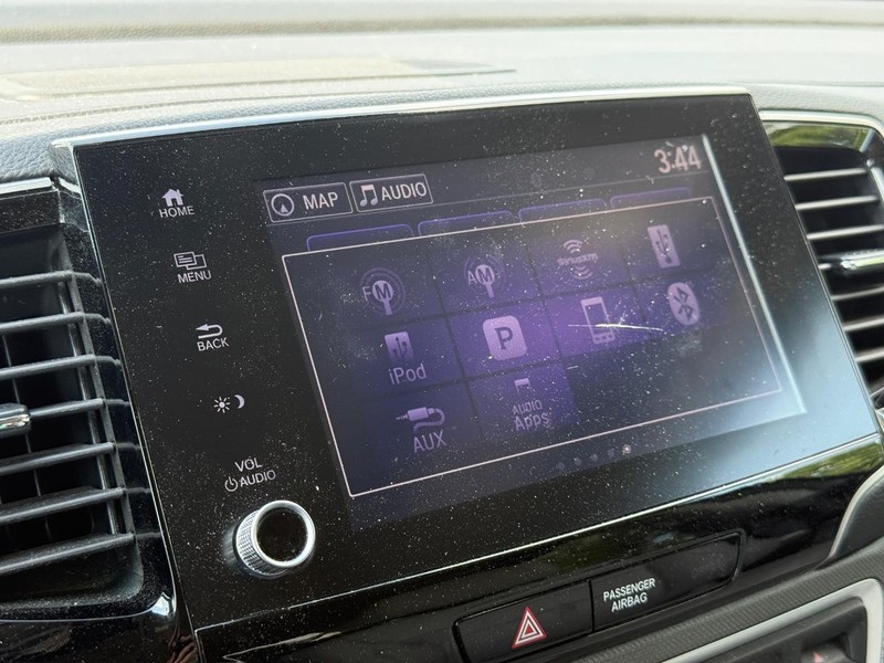 Honda Ridgeline Vehicle Image 16
