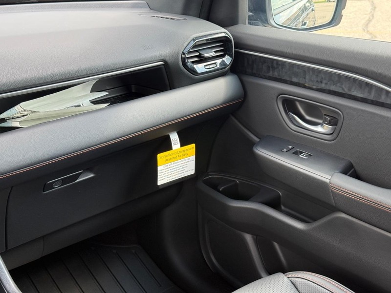 Honda Passport Vehicle Image 14