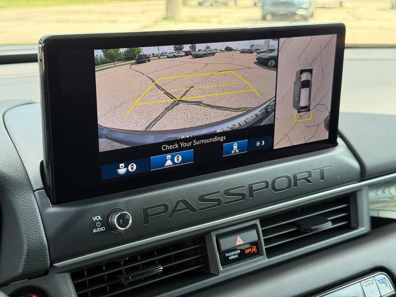 Honda Passport Vehicle Image 18