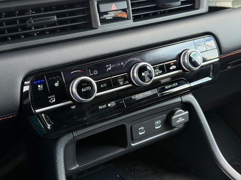 Honda Passport Vehicle Image 19