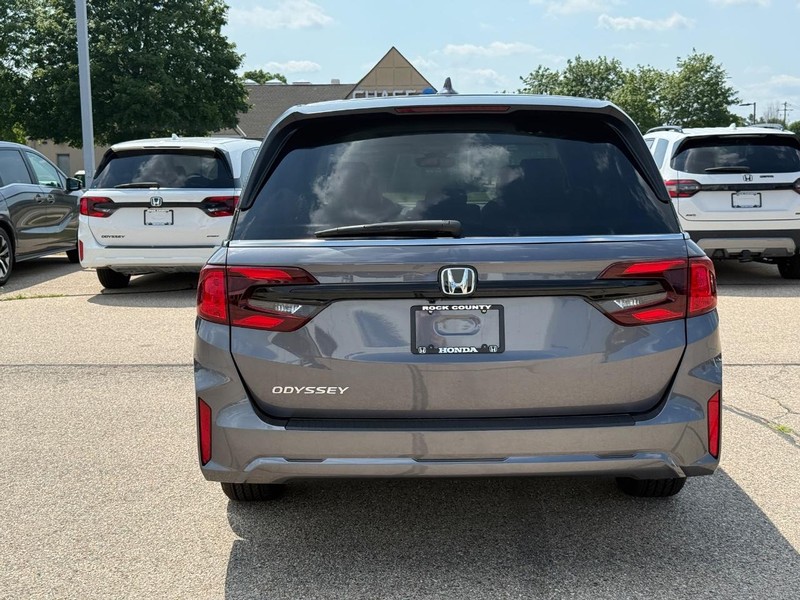 Honda Odyssey Vehicle Image 4