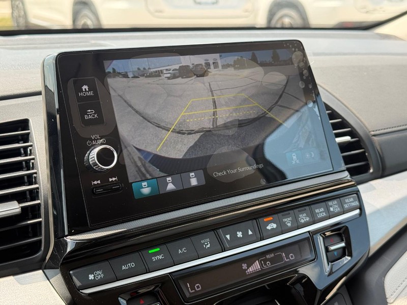 Honda Odyssey Vehicle Image 19