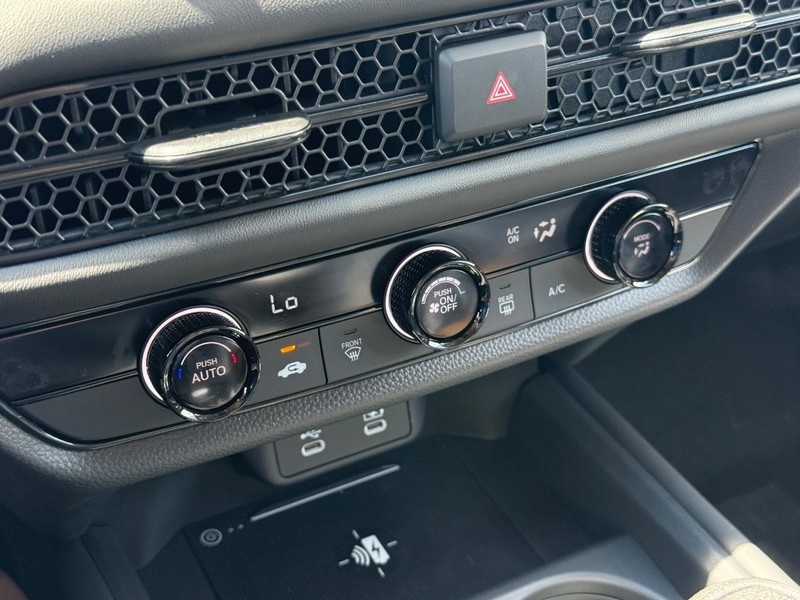 Honda HR-V Vehicle Image 18