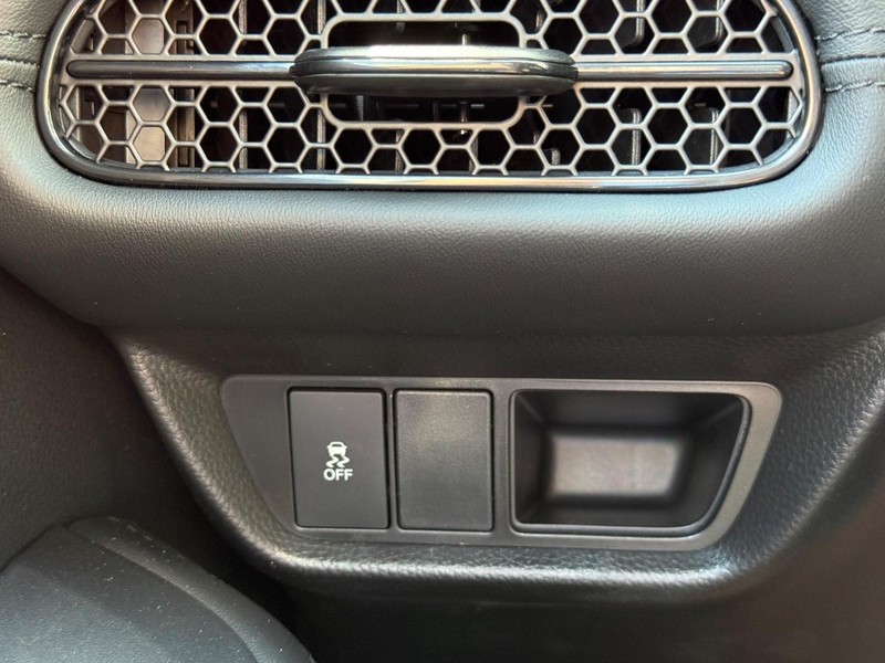 Honda HR-V Vehicle Image 20