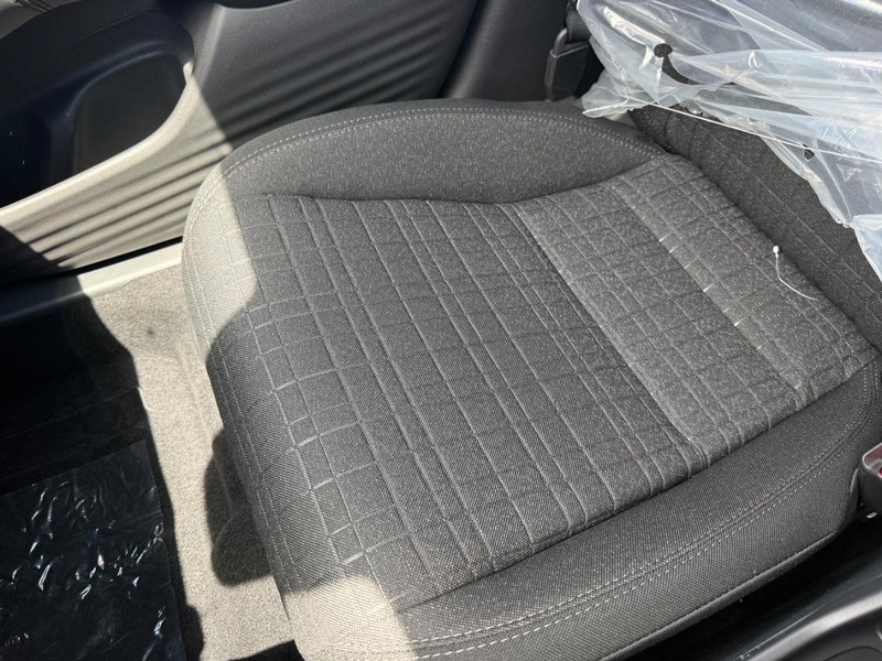 Honda HR-V Vehicle Image 21