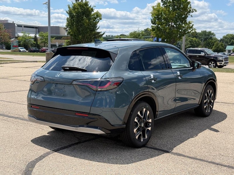 Honda HR-V Vehicle Image 3