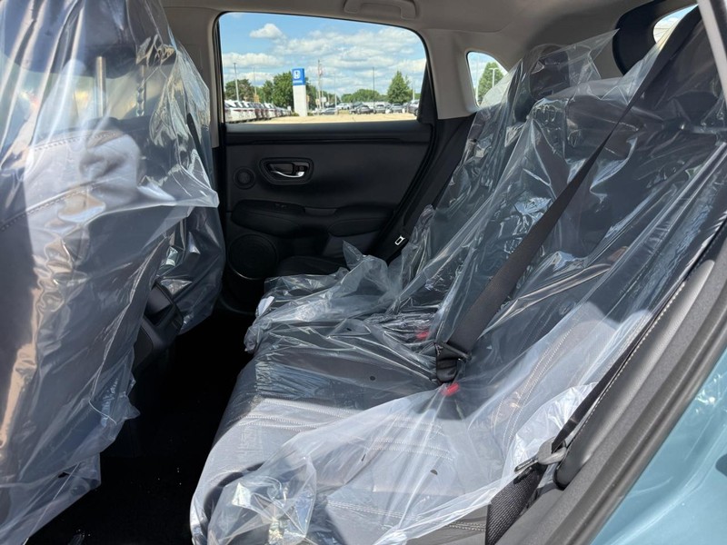 Honda HR-V Vehicle Image 9