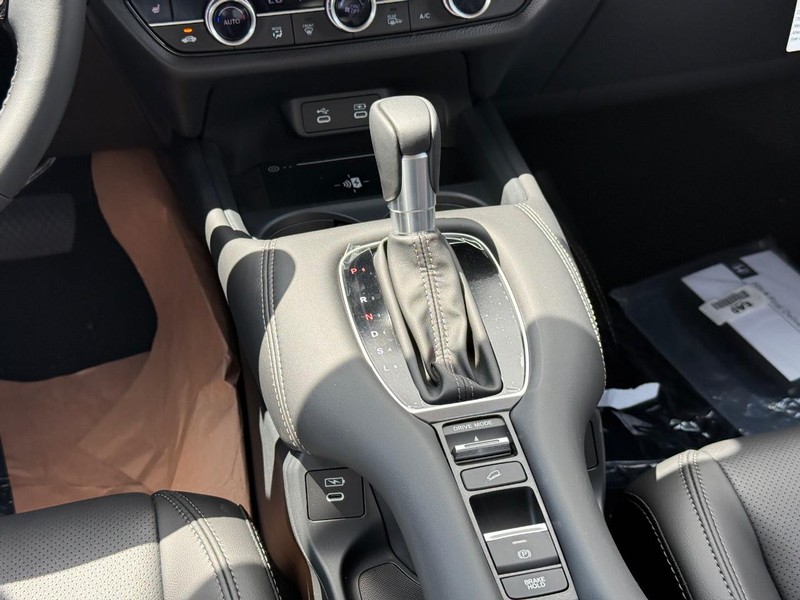 Honda HR-V Vehicle Image 12