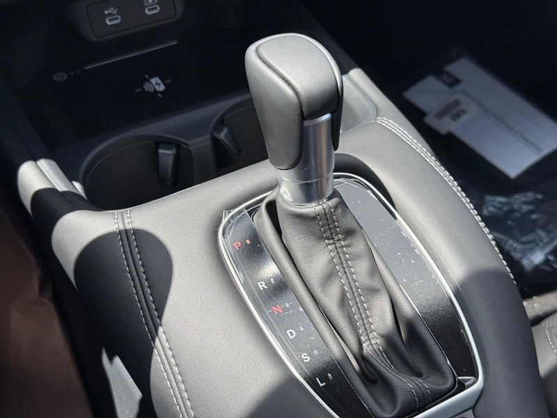 Honda HR-V Vehicle Image 19
