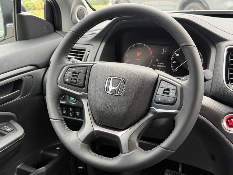 Honda Ridgeline Vehicle Image 7