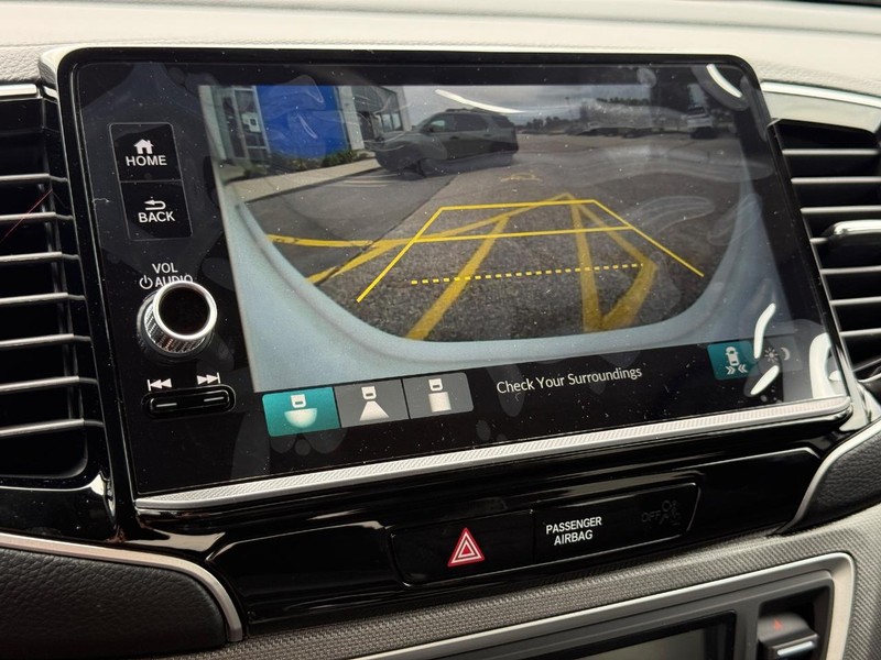 Honda Ridgeline Vehicle Image 11