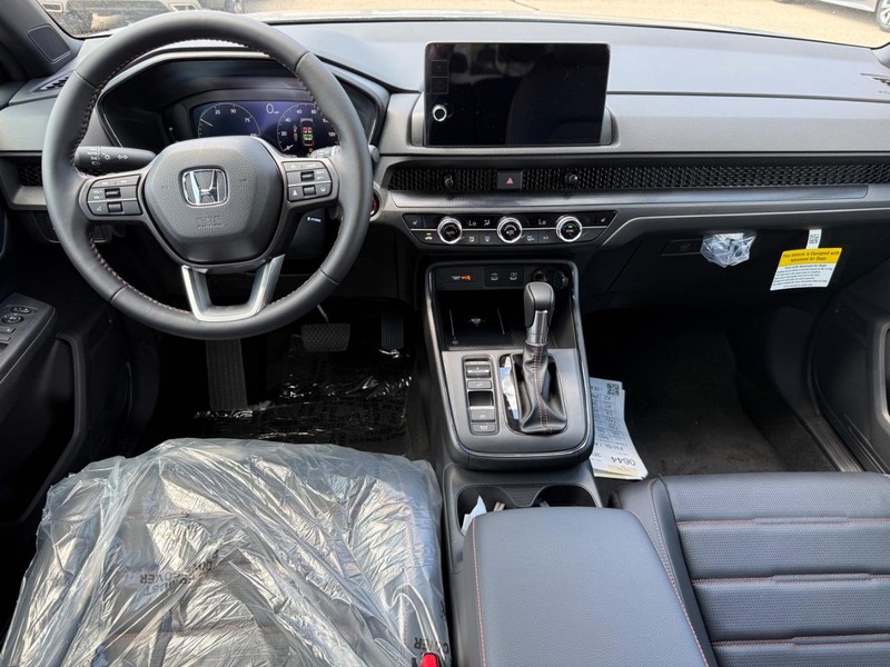 Honda CR-V Hybrid Vehicle Image 10