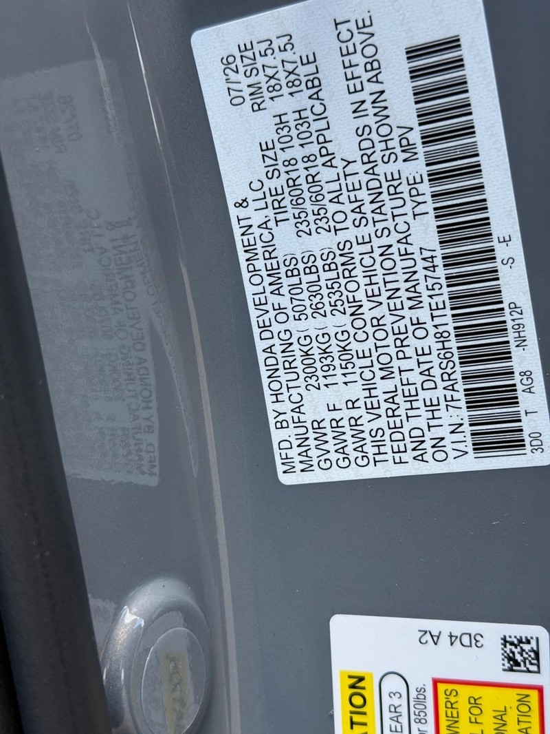Honda CR-V Hybrid Vehicle Image 22