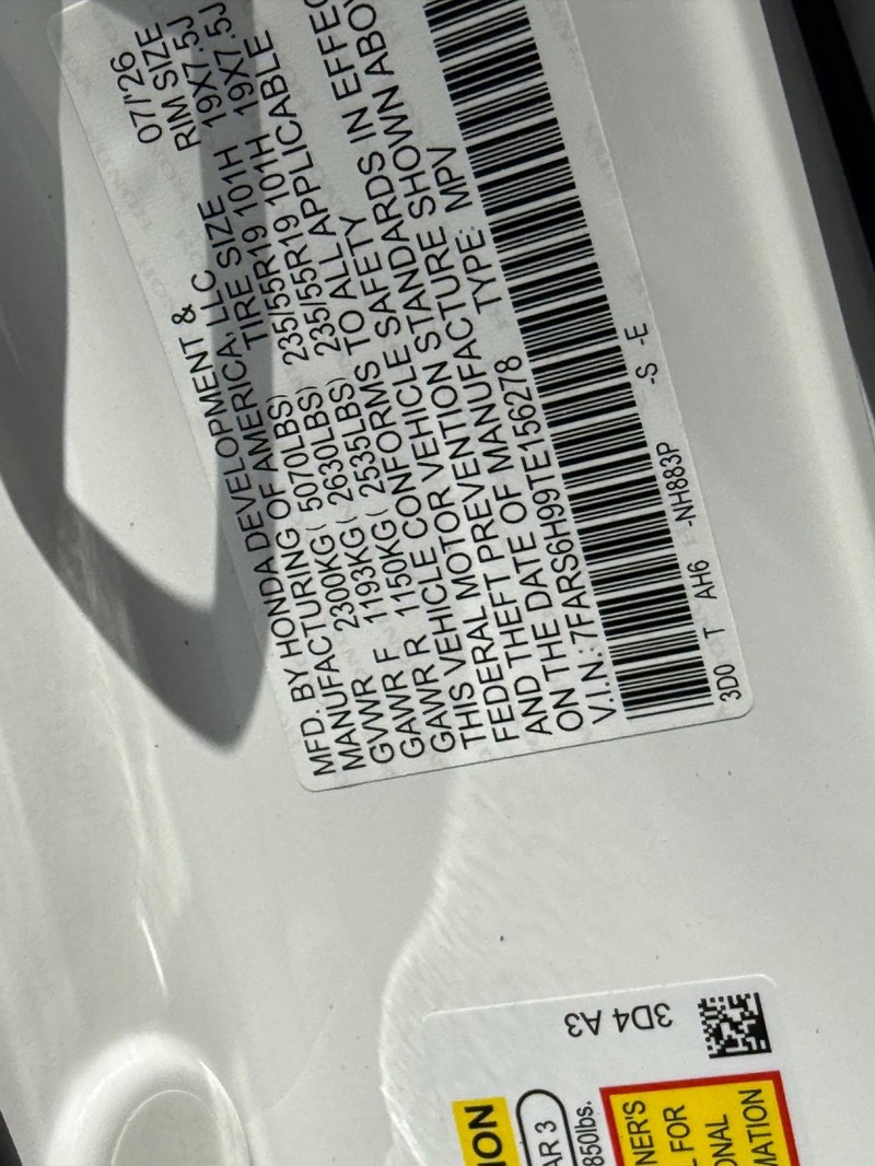 Honda CR-V Hybrid Vehicle Image 22