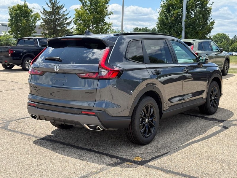Honda CR-V Hybrid Vehicle Image 3
