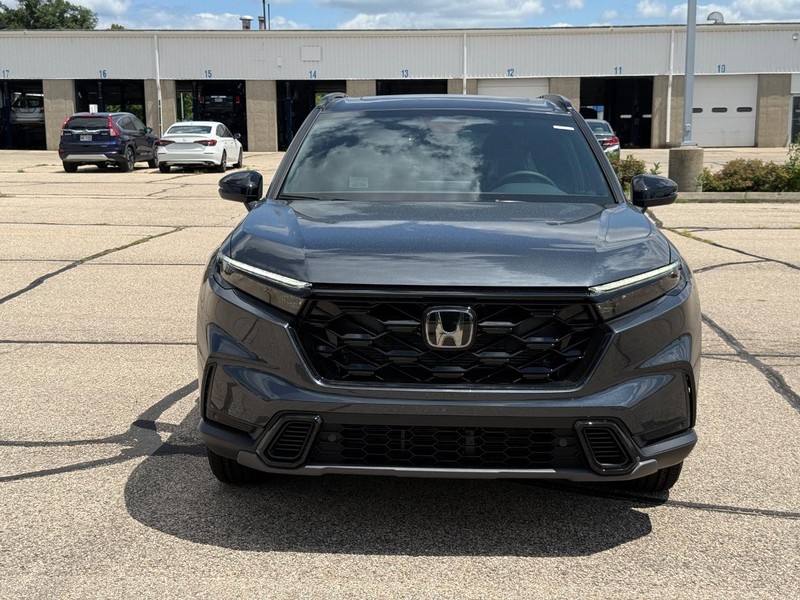 Honda CR-V Hybrid Vehicle Image 8