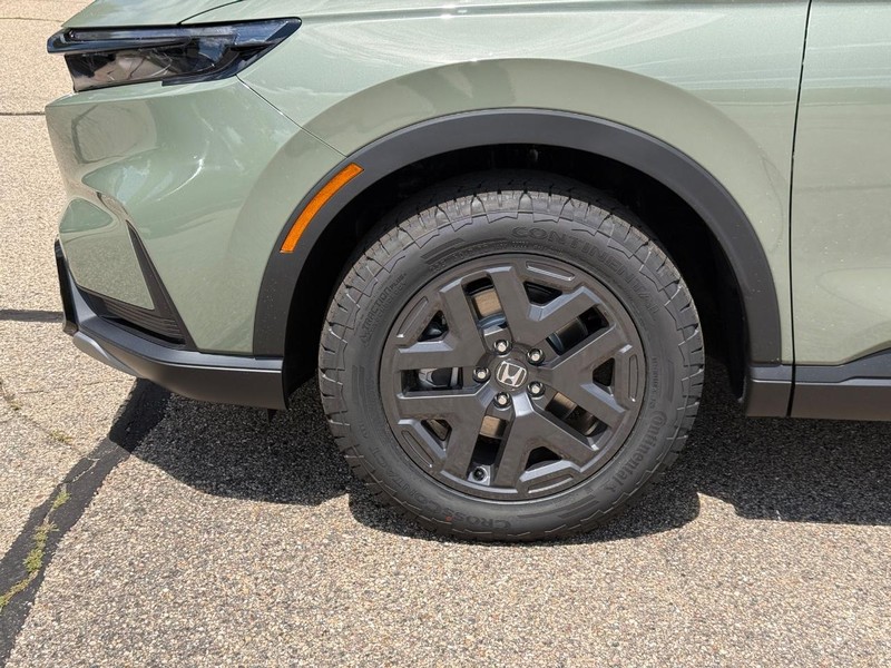 Honda CR-V Hybrid Vehicle Image 7