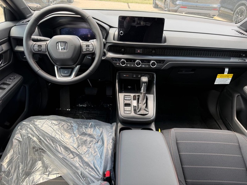 Honda CR-V Hybrid Vehicle Image 9