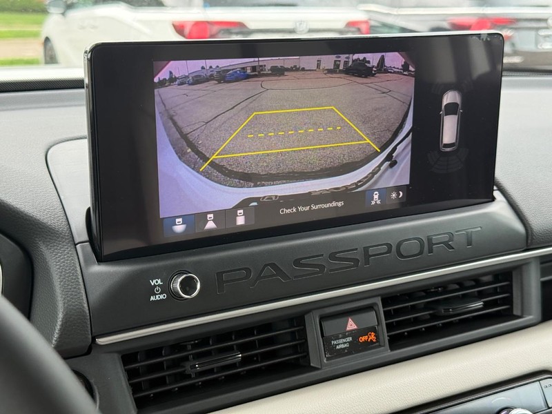 Honda Passport Vehicle Image 17