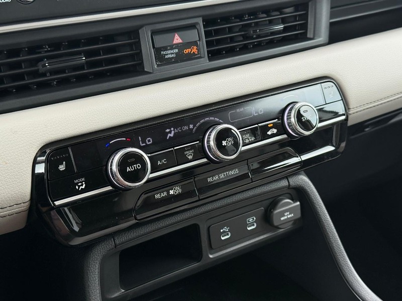 Honda Passport Vehicle Image 18