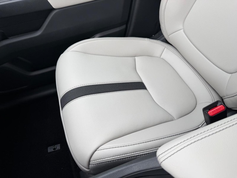 Honda Passport Vehicle Image 19