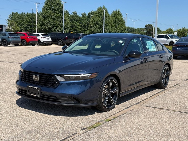 Honda Accord Sedan Vehicle Image 6