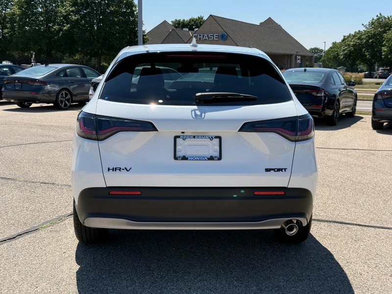Honda HR-V Vehicle Image 4