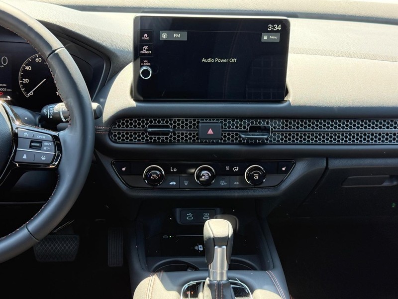Honda HR-V Vehicle Image 11
