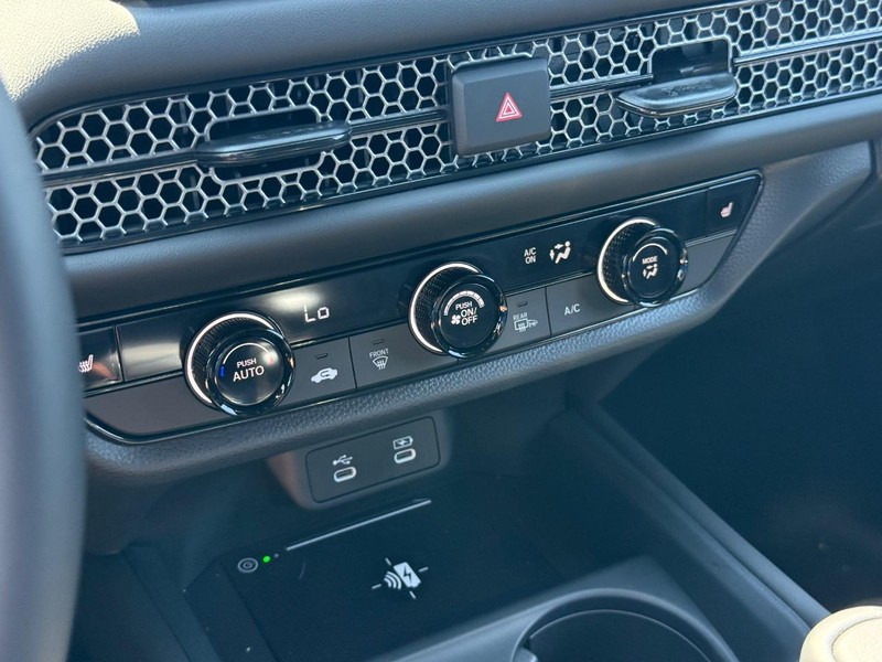 Honda HR-V Vehicle Image 19