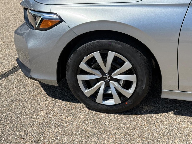 Honda Civic Sedan Vehicle Image 6