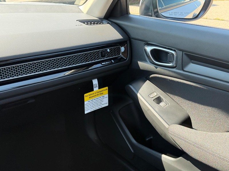 Honda Civic Sedan Vehicle Image 14