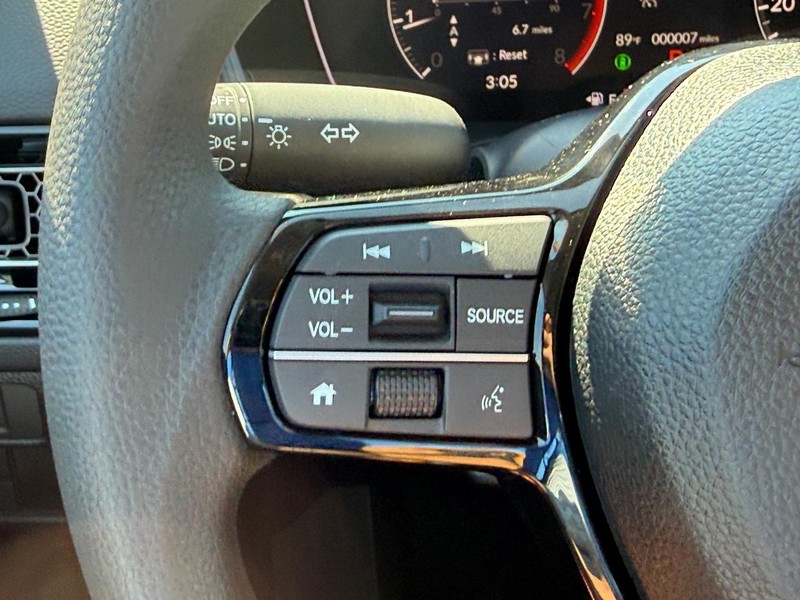 Honda Civic Sedan Vehicle Image 15
