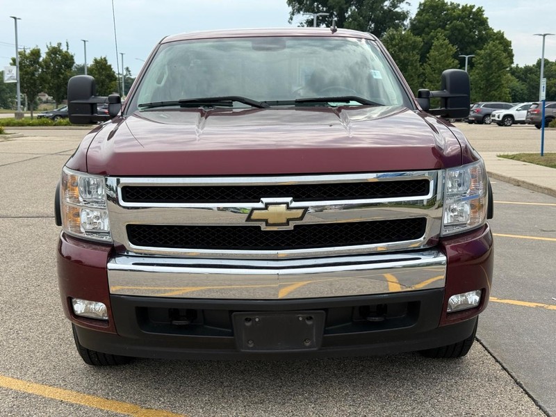 Chevrolet Silverado 1500 Vehicle Image 9