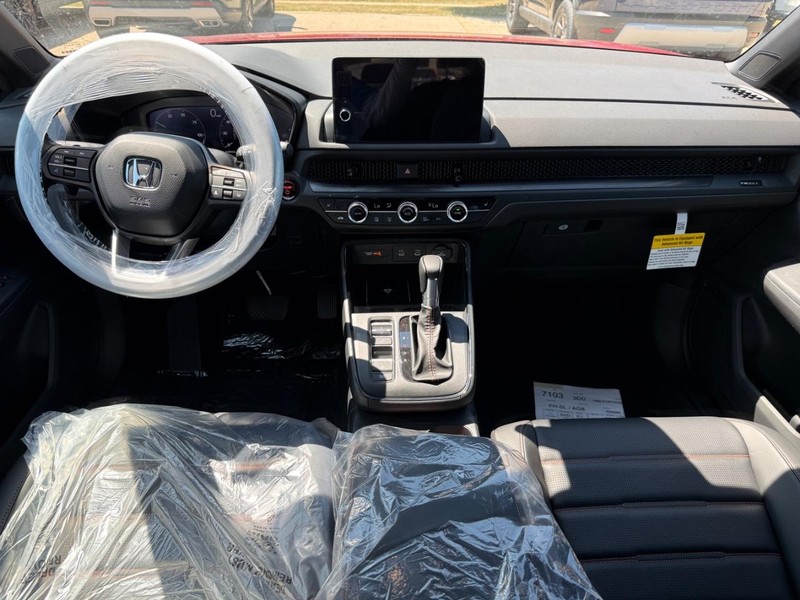 Honda CR-V Hybrid Vehicle Image 10