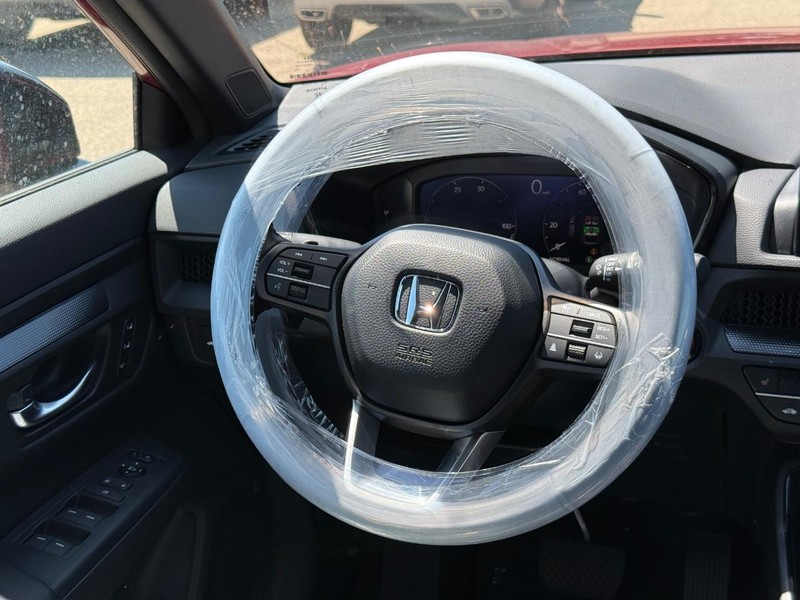 Honda CR-V Hybrid Vehicle Image 13