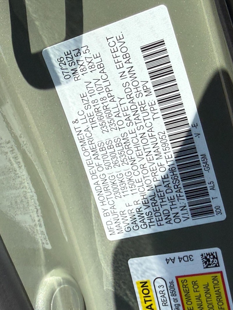 Honda CR-V Hybrid Vehicle Image 22