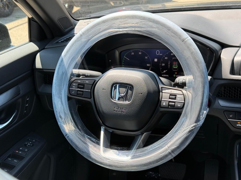 Honda CR-V Hybrid Vehicle Image 13