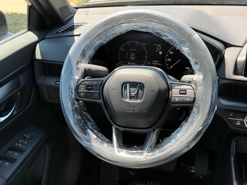 Honda CR-V Hybrid Vehicle Image 14
