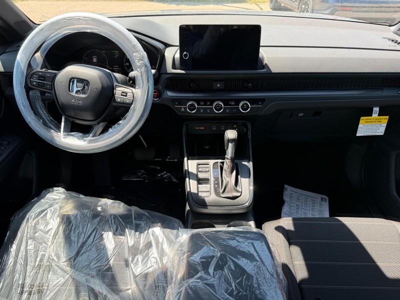 Honda CR-V Hybrid Vehicle Image 10