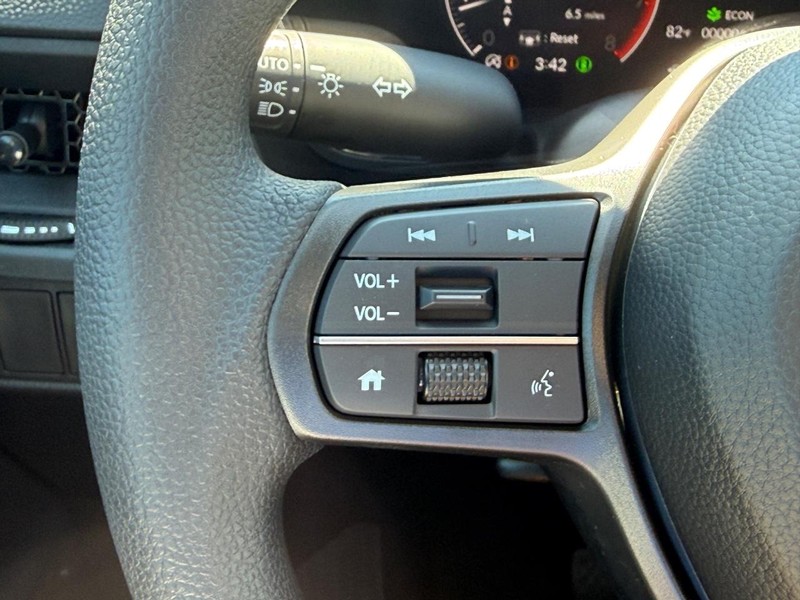 Honda CR-V Vehicle Image 15