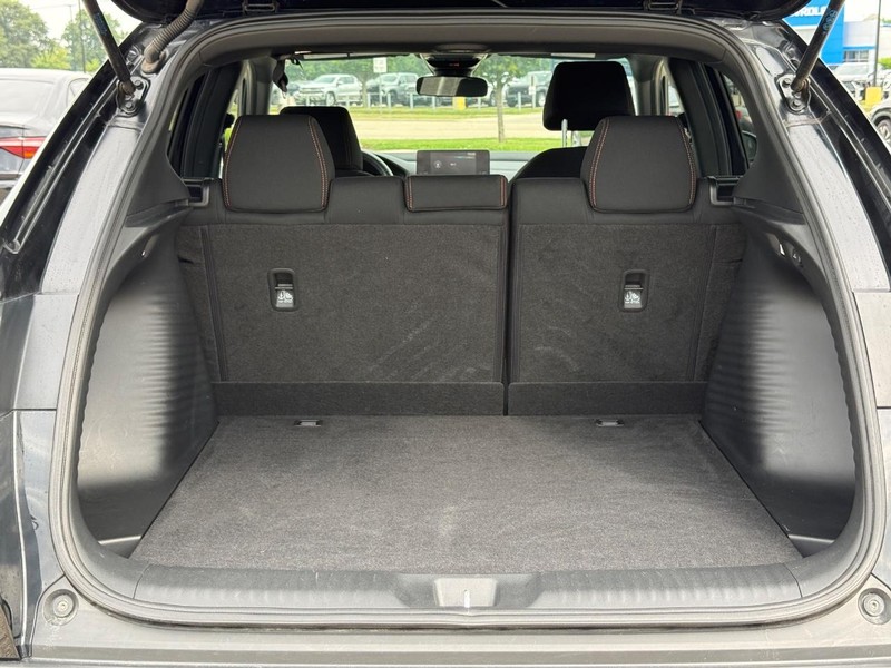 Honda HR-V Vehicle Full-screen Gallery Image 06