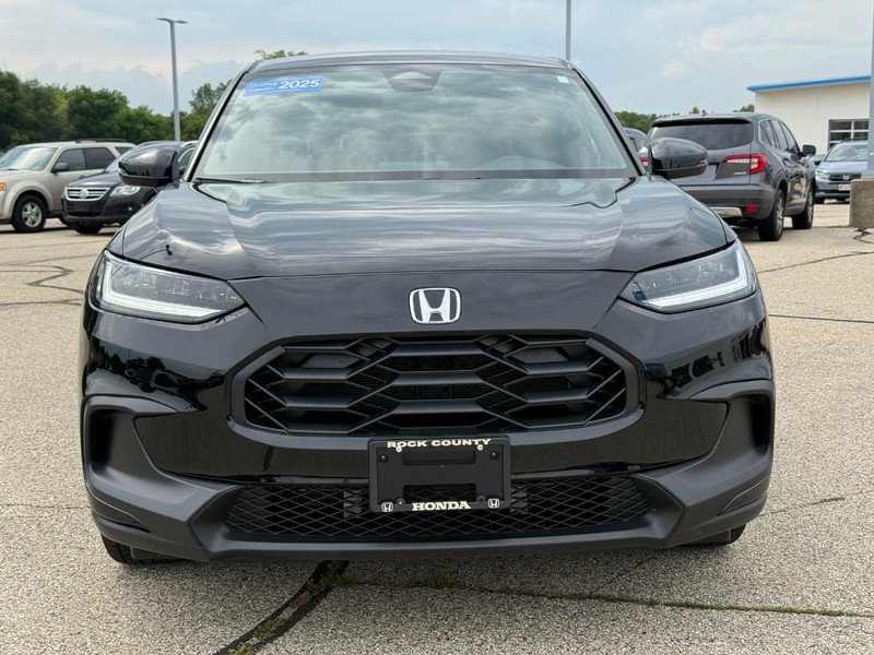 Honda HR-V Vehicle Full-screen Gallery Image 09